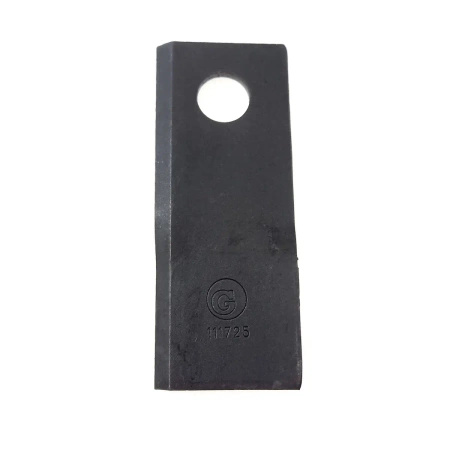 Nożyk prawy kosiarki 120x48x4 FI18,5 111725