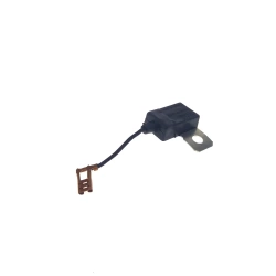 Kondensator rozdzielacza alternatora New Holland 0290800036